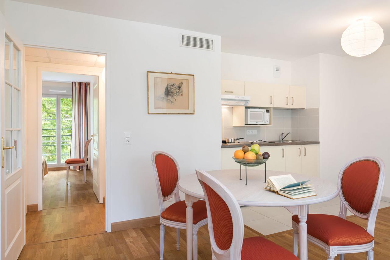 Medicis Home Dijon Les Petites Roches 외부 사진