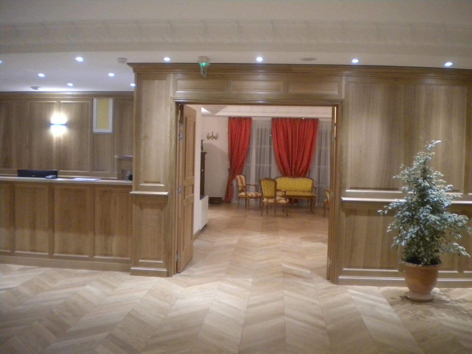 Medicis Home Dijon Les Petites Roches 외부 사진